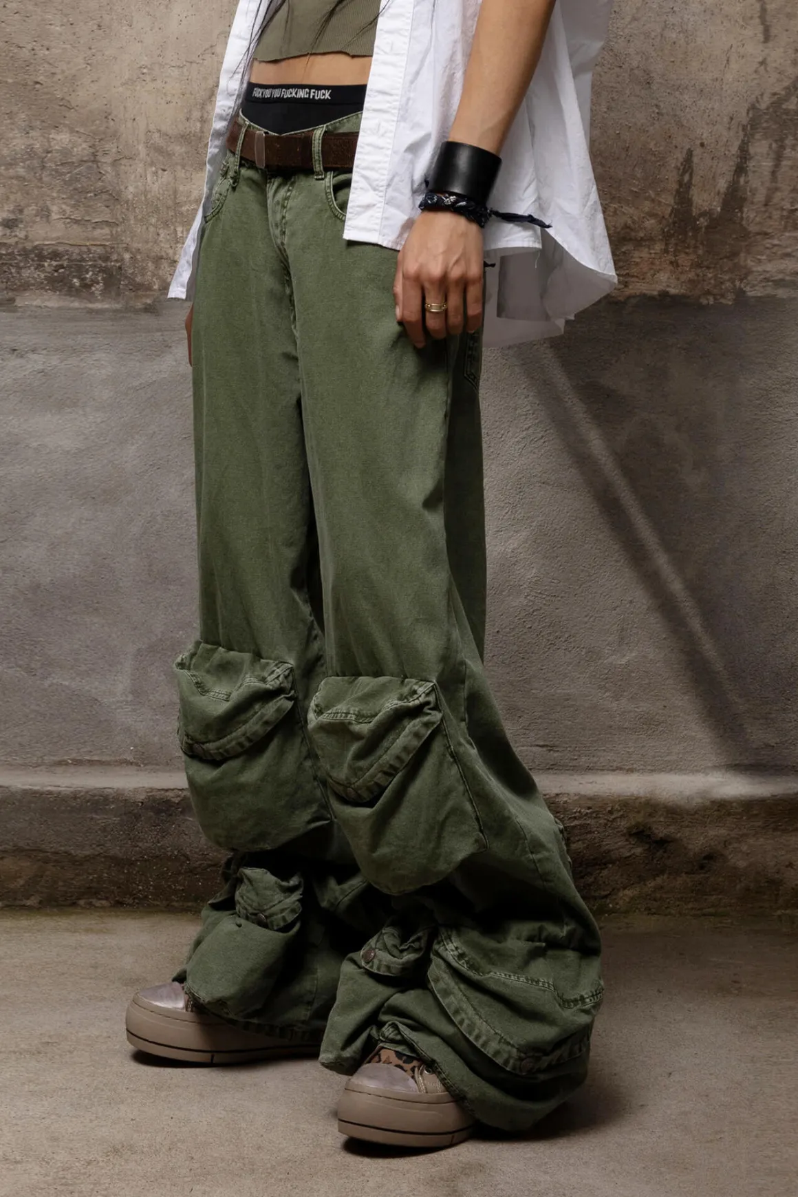 Women R13 Wide Leg*MULTIPOCKET UTILITY JEAN - GARMENT DYE
