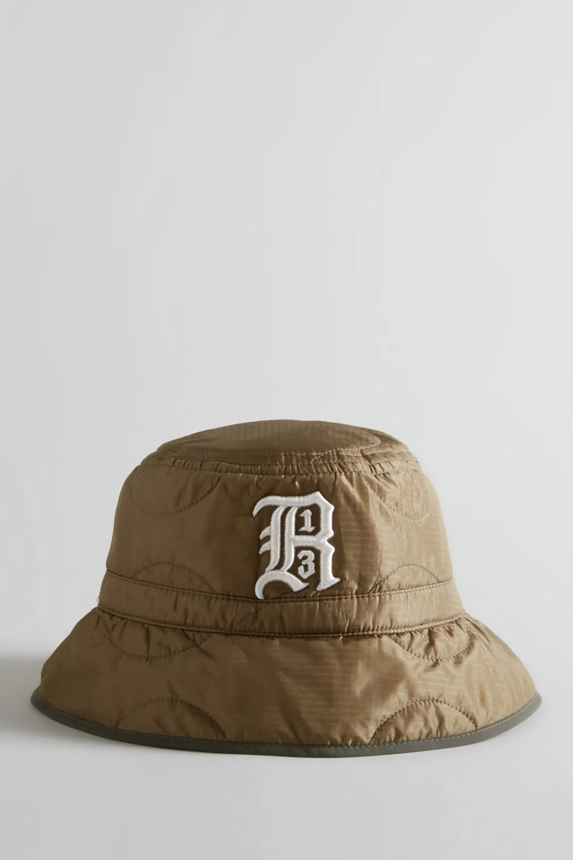 R13 Accessories*QUILTED BUCKET HAT - SURPLUS